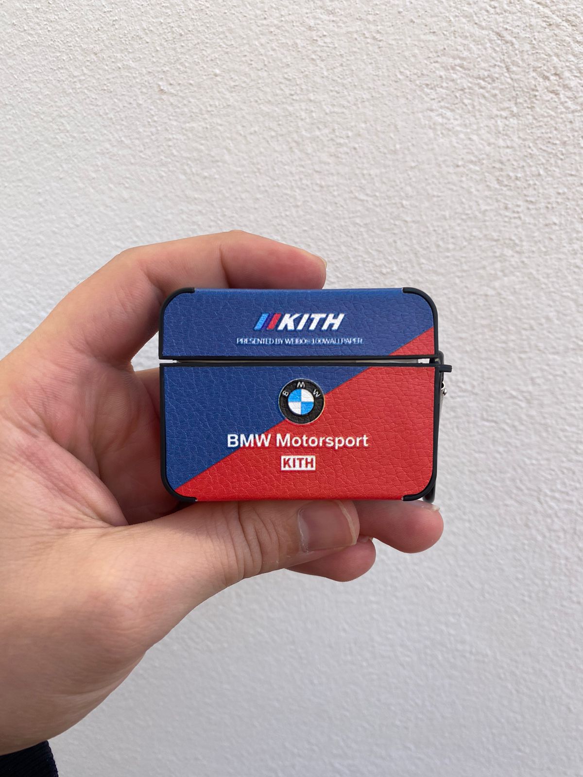 Funda para airpods BMW