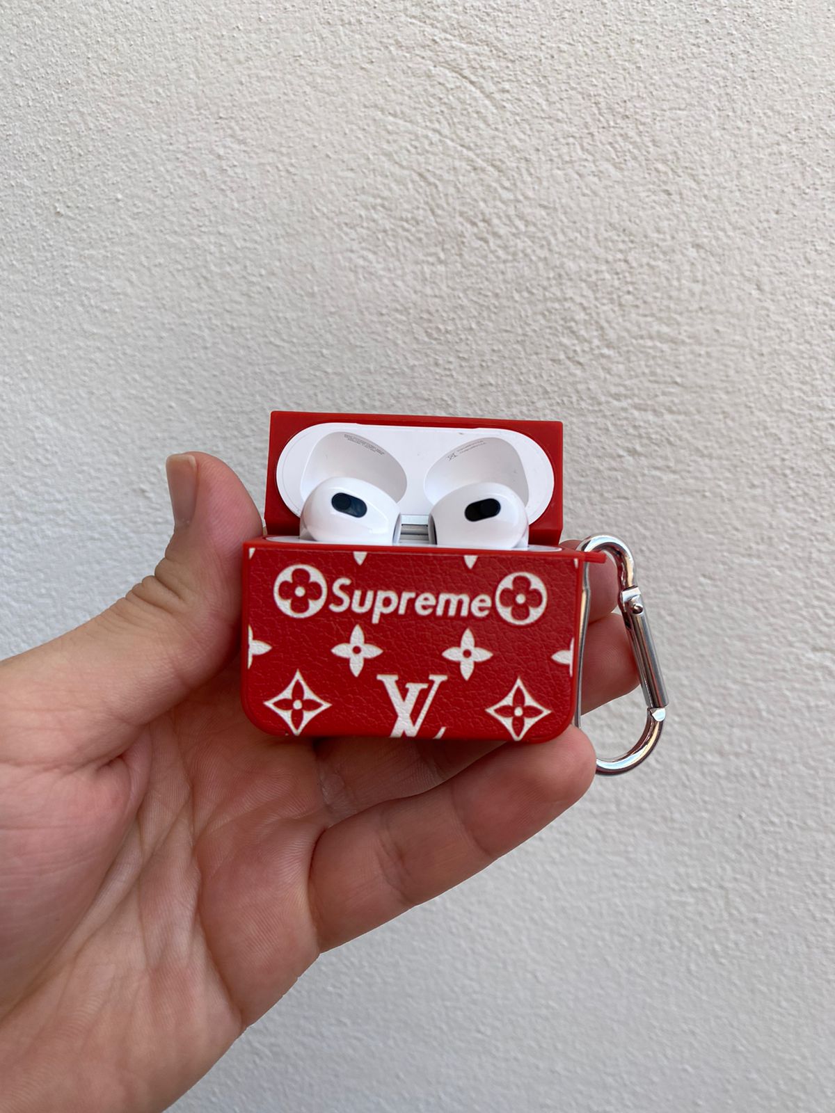 Funda para airpods LV supreme