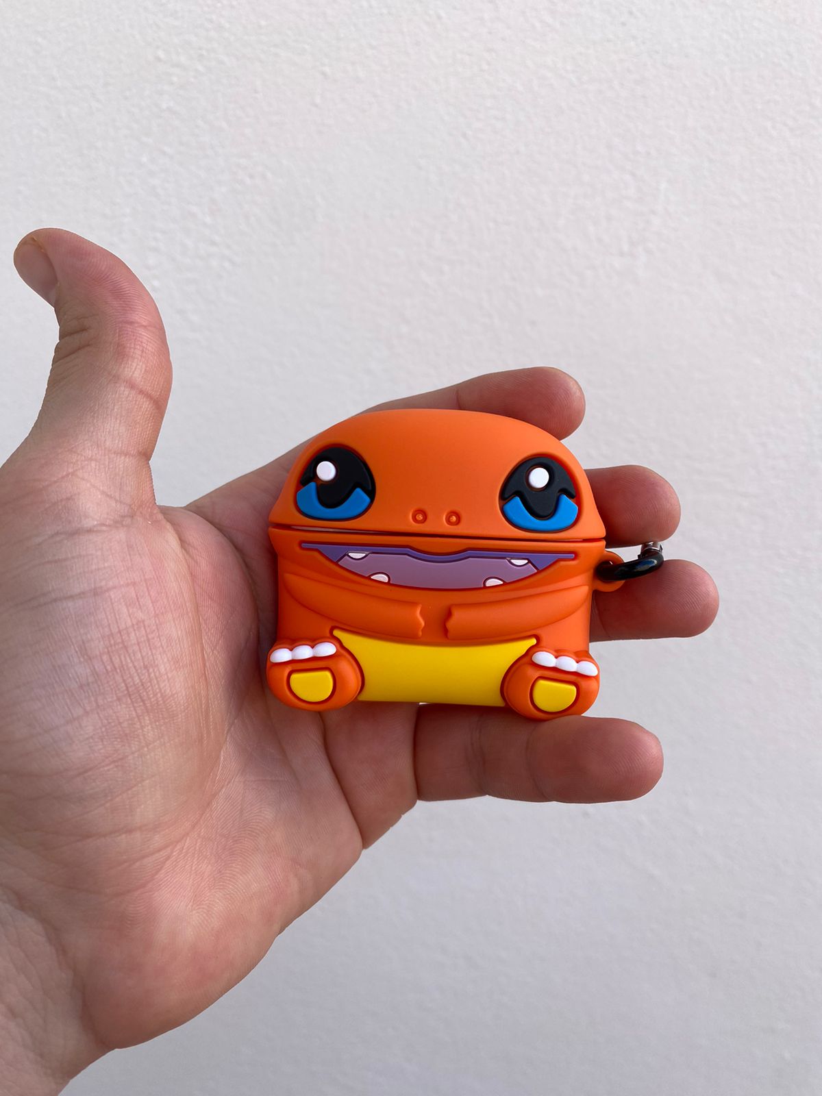 Funda para airpods charizard